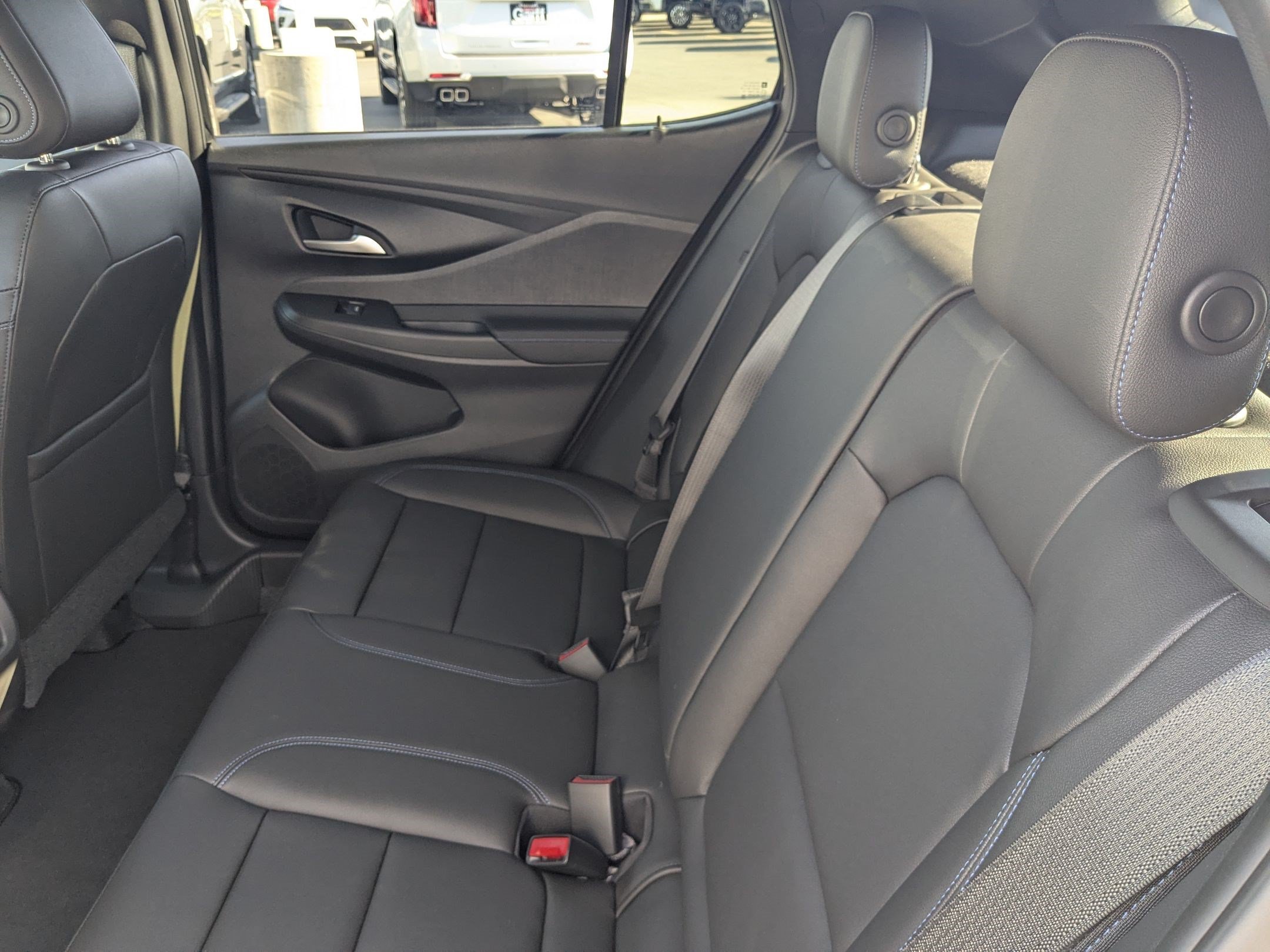 2026 Buick Envista Sport Touring - Photo 25