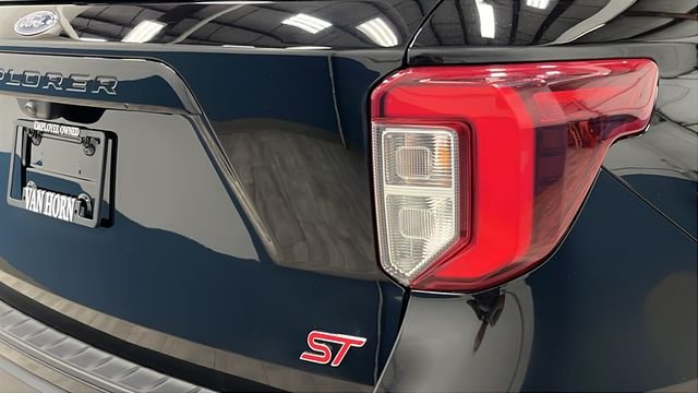 Used 2022 Agate Black Metallic Ford ST image 40