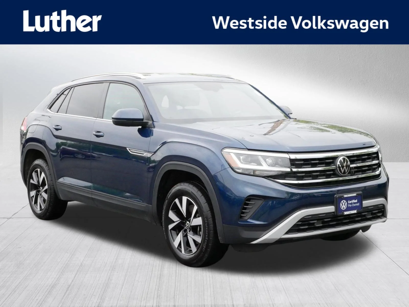 2023 Volkswagen Atlas Cross Sport 2.0T SE 4MOTION's photo