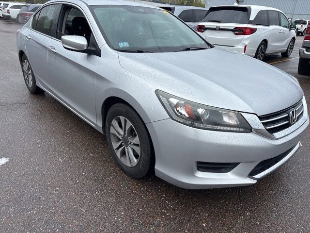 2013 Honda Accord LX Auto's photo