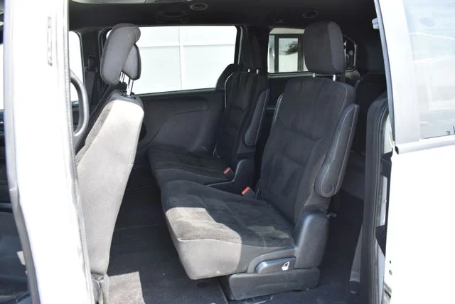 Used 2019 White Dodge SE image 12