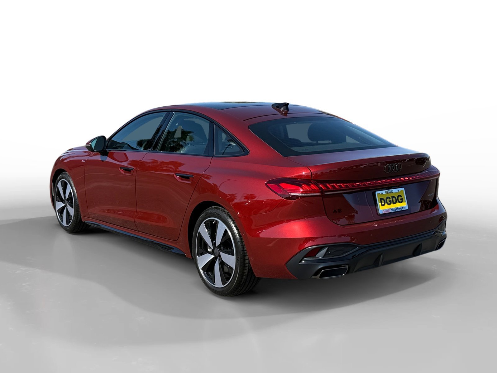 New 2026 Grenadine Red Metallic Audi Premium 2.0 TFSI quattro image 3