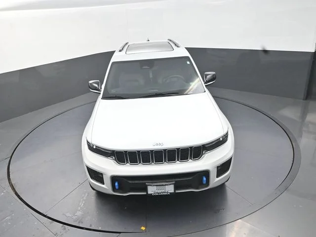 Used 2023 White Jeep Overland 4xe image 12