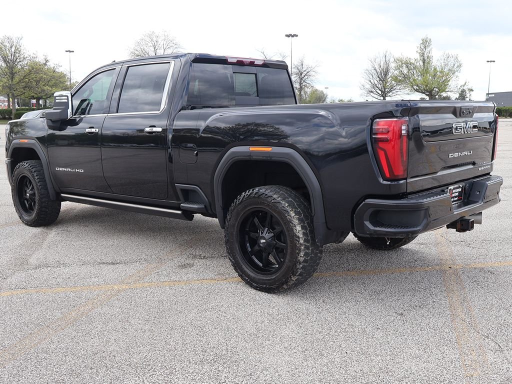 Used 2024 Black GMC Denali Ultimate image 12