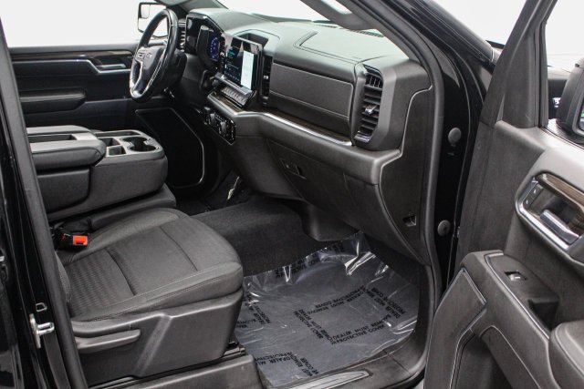 2022 Chevrolet Silverado 1500 RST - Photo 17