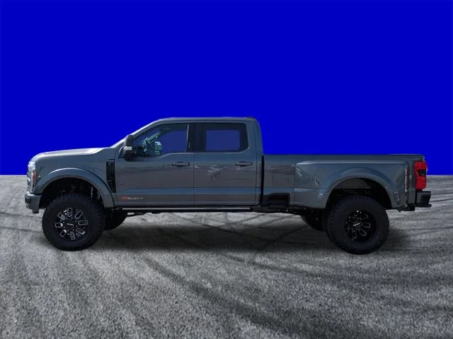 New 2026 Carbonized Gray Metallic Ford F-350® Platinum® image 7