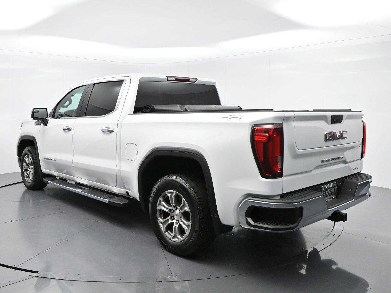 Used 2022 Summit White GMC SLT image 5