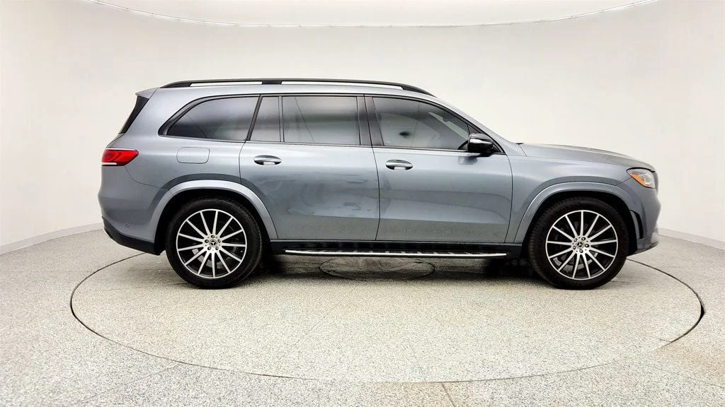 Used 2023 Selenite Grey Metallic Mercedes-Benz GLS 580 4MATIC® SUV w/ Driver Assistance Pkg, Nappa Leather & HUD image 4