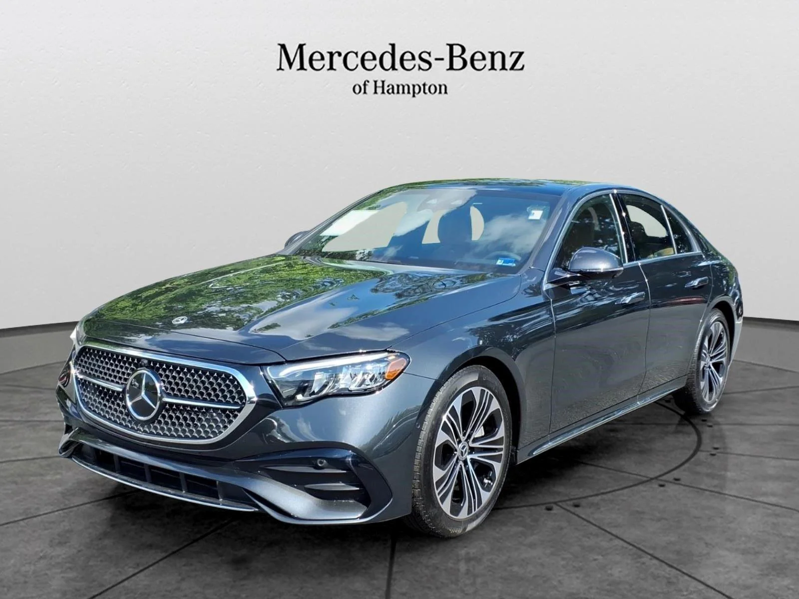 2026 Mercedes-Benz E-Class E450 4MATIC's photo