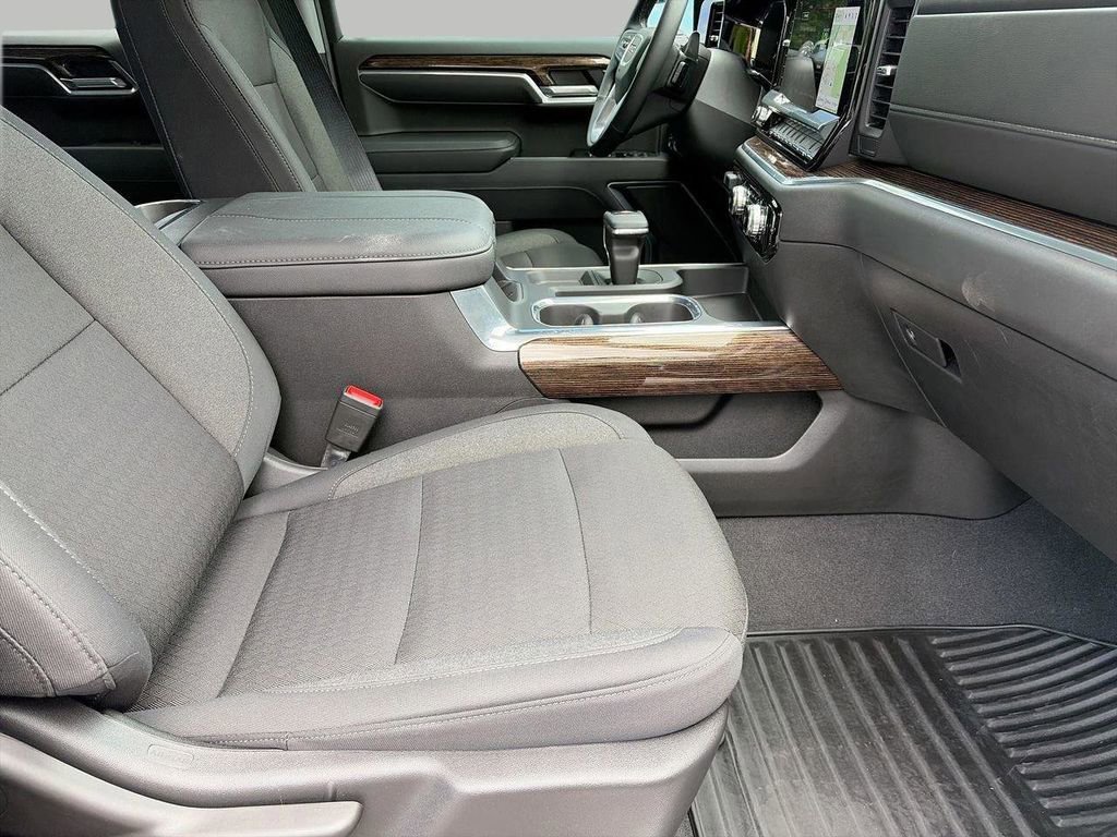 2025 GMC Sierra 1500 Elevation - Photo 10