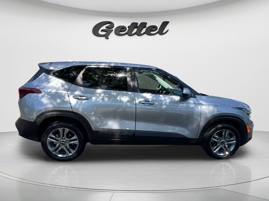 Used 2021 Gray Kia LX image 4