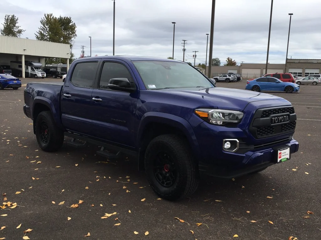 Certified Used 2022 Blue Toyota Limited image 10