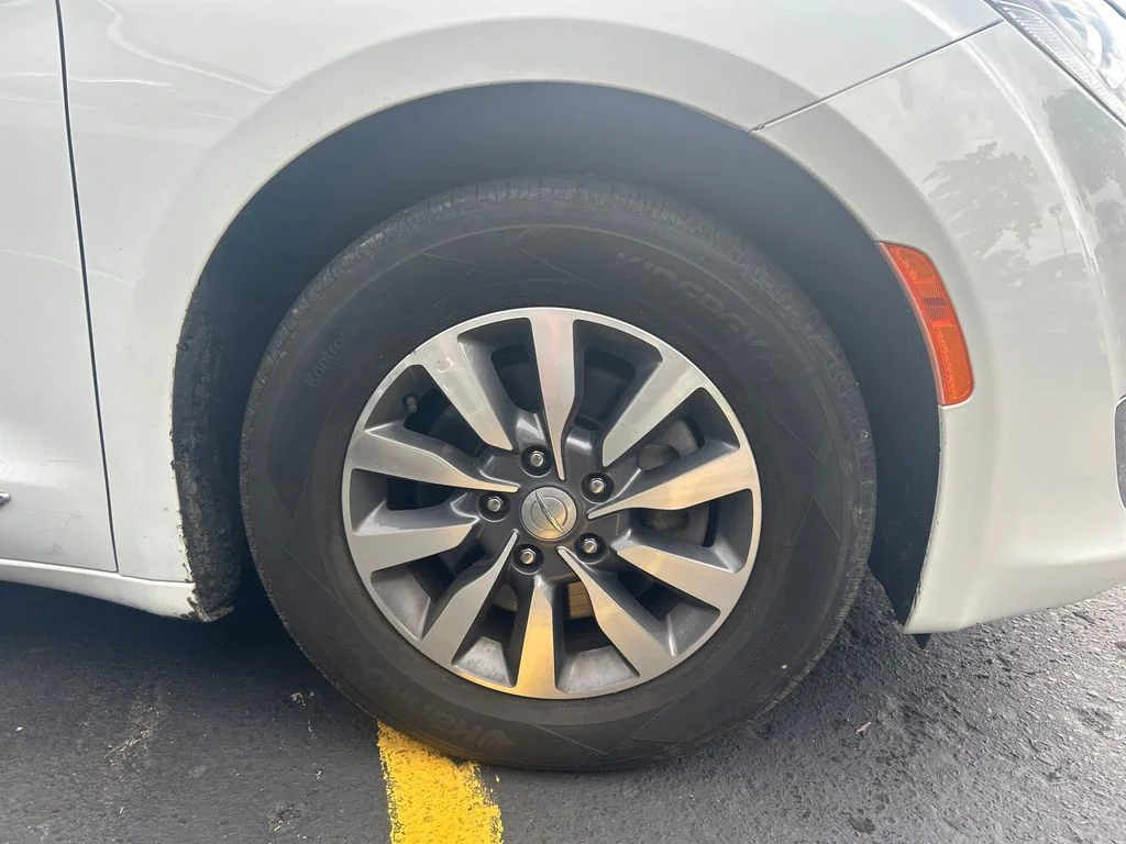 Used 2020 White Chrysler Touring L Plus image 46