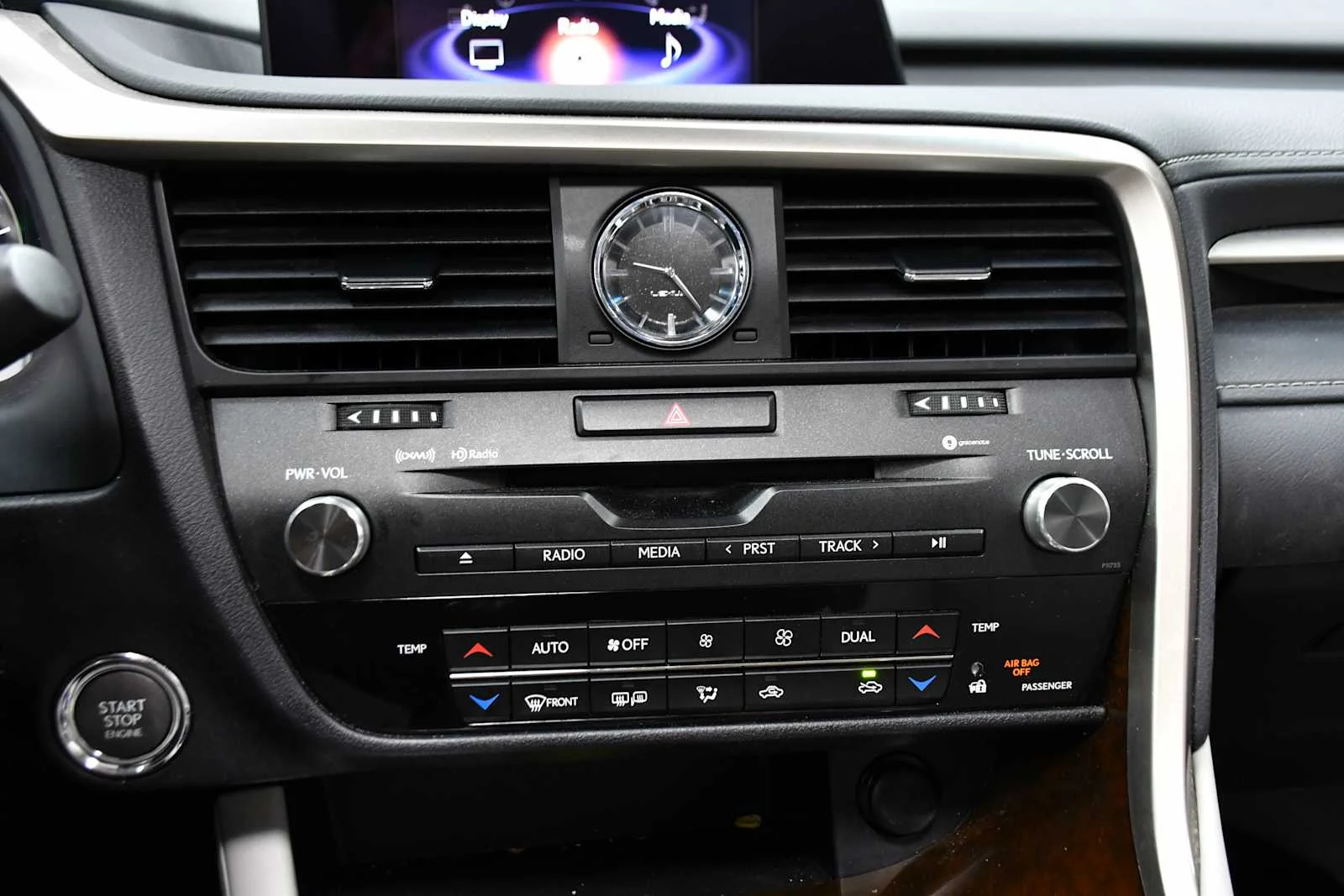 Used 2019 Nightfall Mica Lexus  image 22