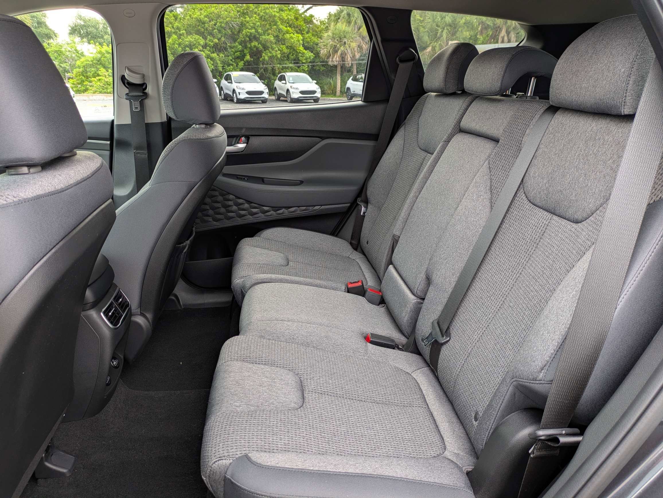 Used 2023 Portofino Gray Hyundai SE image 13