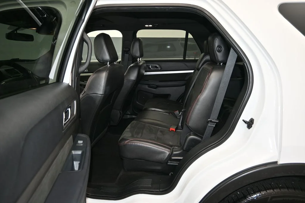 Used 2018 White Ford XLT image 15