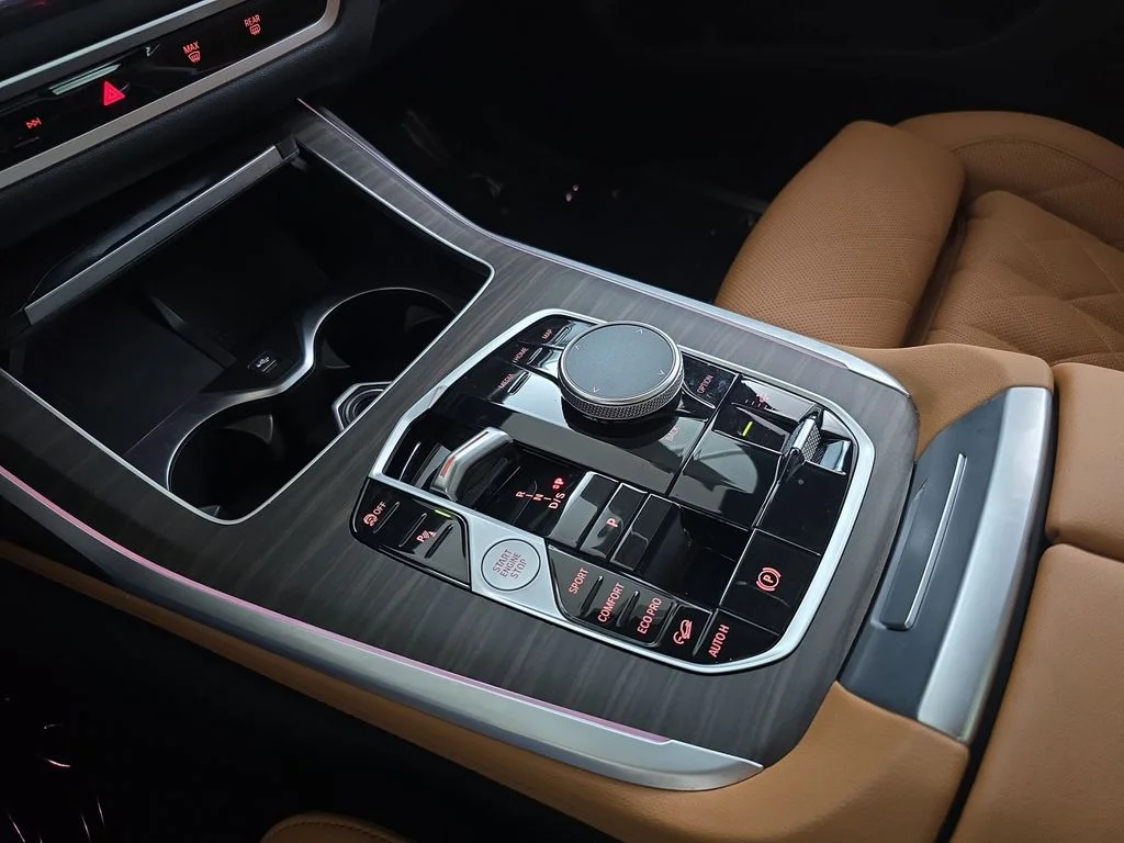 Used 2024 Skyscraper Gray Metallic BMW xDrive40i image 26