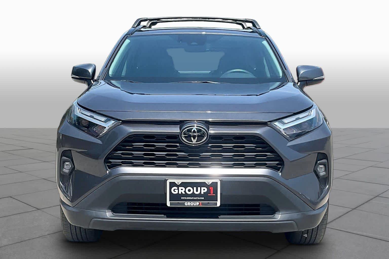 Used 2024 Magnetic Gray Metallic Toyota XLE Premium image 4