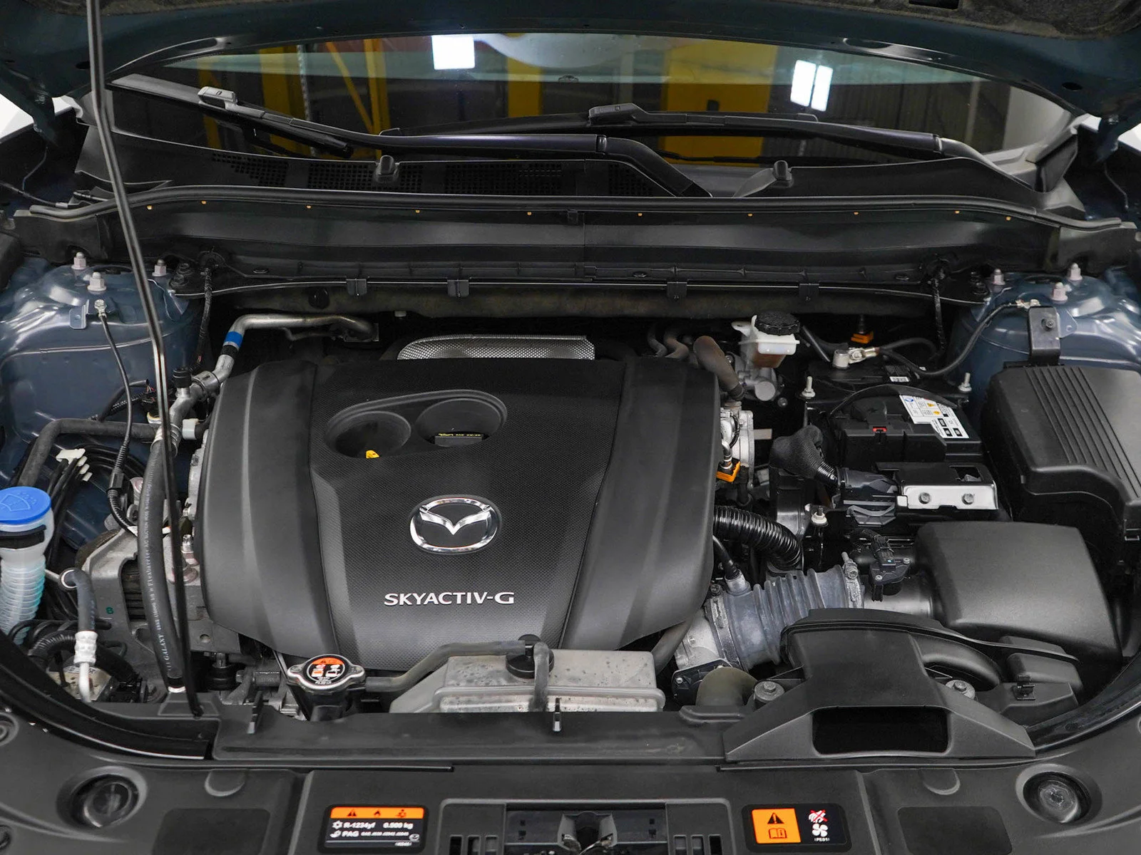 Used 2023 Polymetal Gray Mazda 2.5 S Carbon Edition image 28