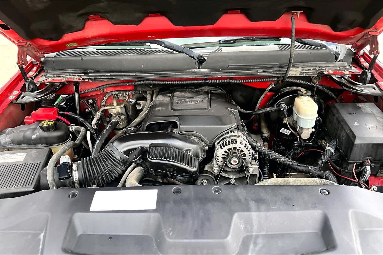 Used 2013 Fire Red GMC SLE image 30