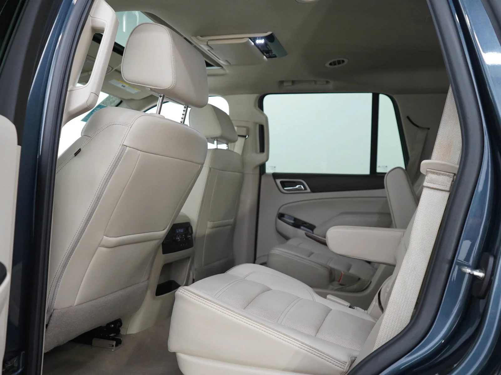 Used 2020 DARK SKY METALLIC GMC Denali image 20