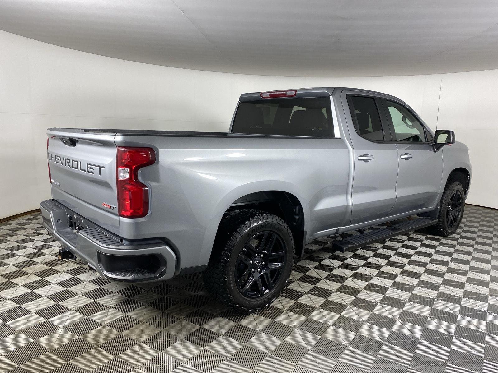 Used 2024 Sterling Gray Metallic Chevrolet RST image 7