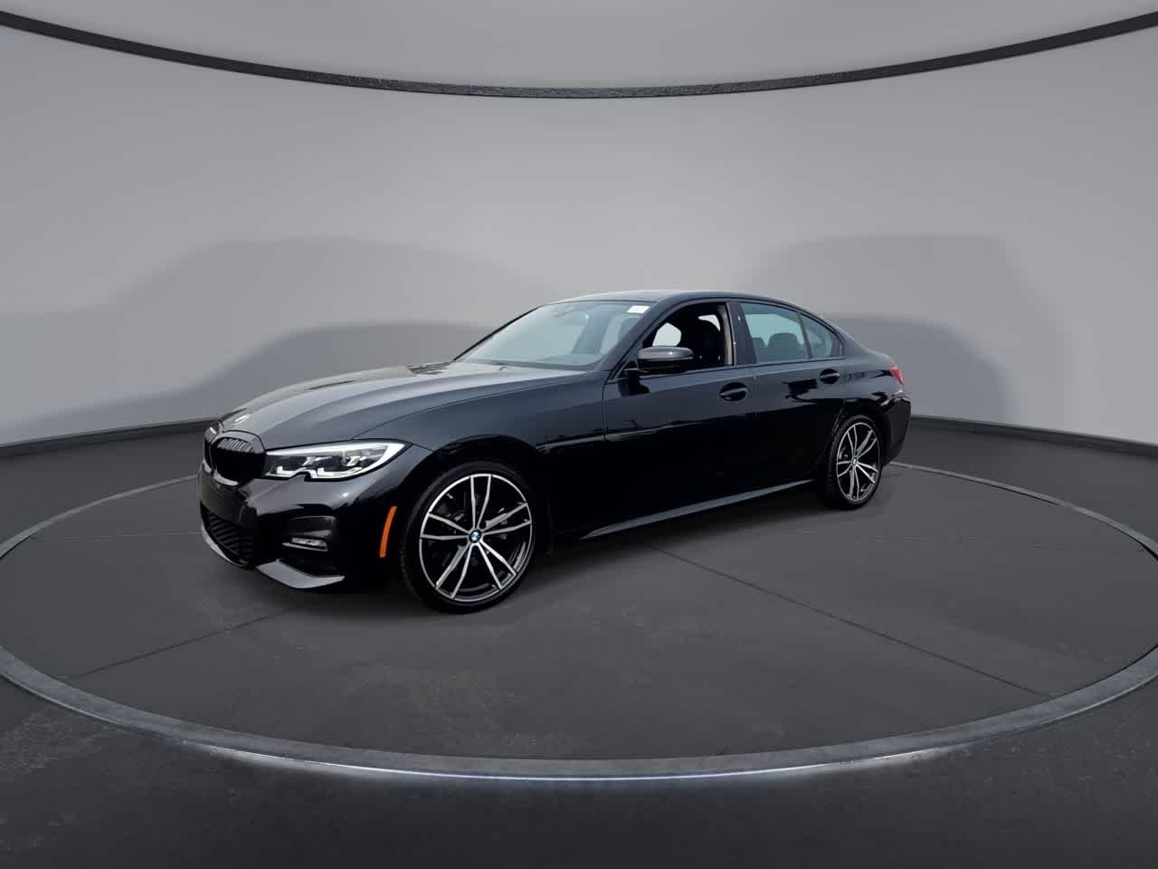 Used 2021 Black Sapphire Metallic BMW 330i xDrive image 3