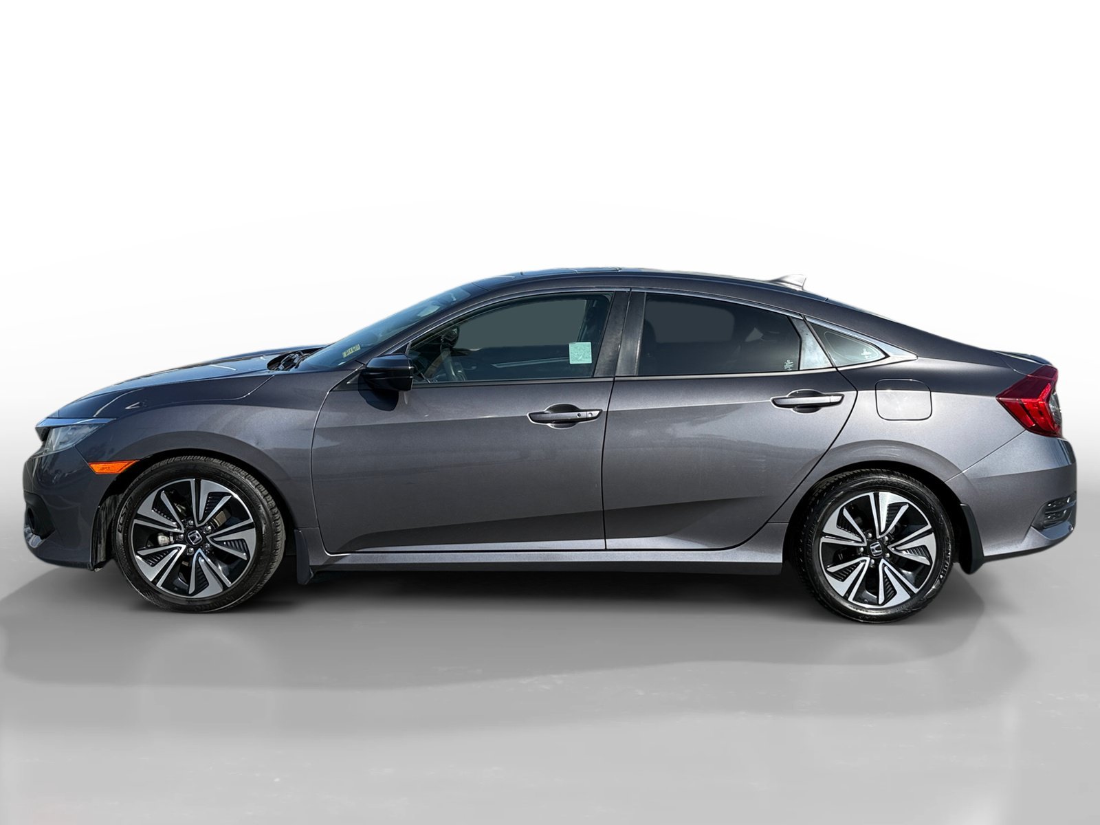 Used 2016 Gray Honda EX-T image 2