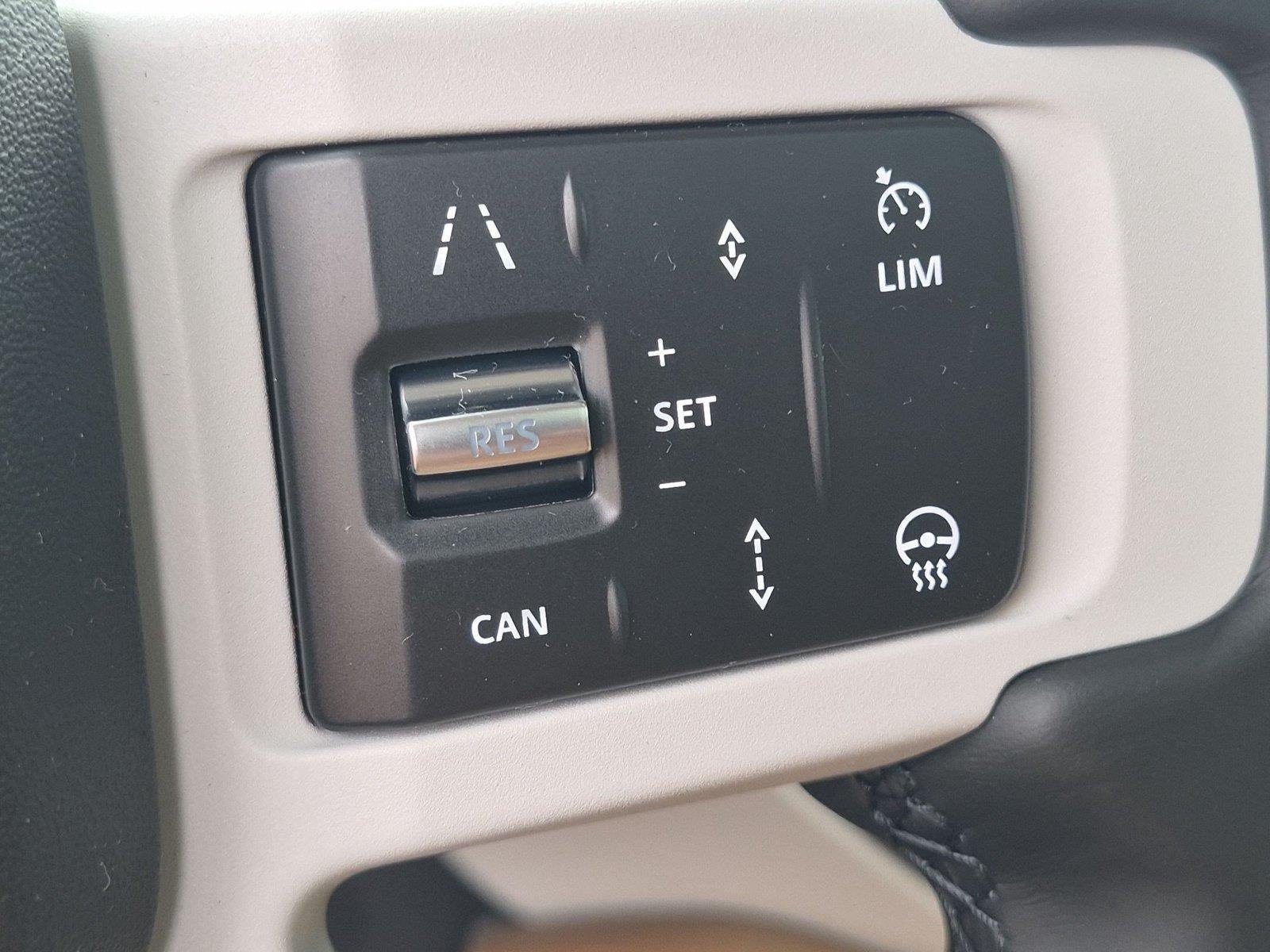 New 2026 Fuji White Land Rover S image 19