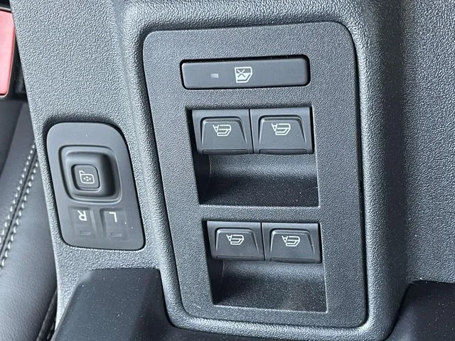 New 2026 Avalanche Gray Ford Outer Banks® image 22