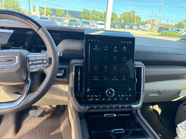2026 GMC Yukon Denali - Photo 20