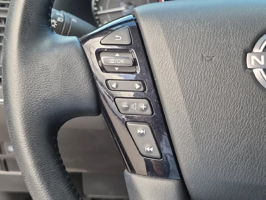 Used 2024 Blue Nissan SL image 18