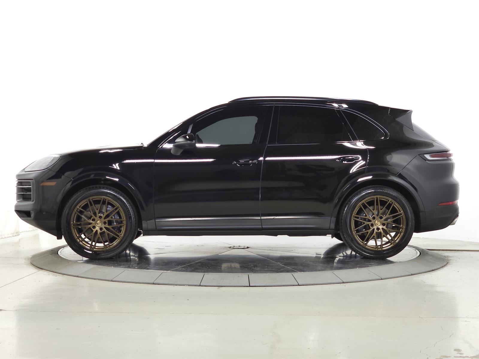 Used 2024 Black Porsche  image 4