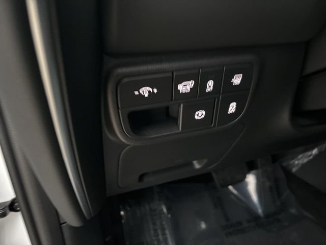 New 2026 Creamy White Pearl Hyundai Limited image 15