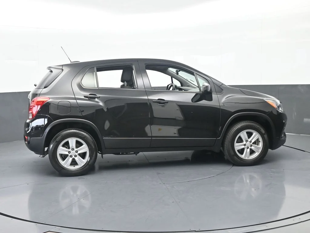 Used 2022 Mosaic Black Metallic Chevrolet LS image 6