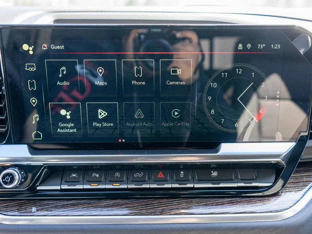 New 2026 Summit White GMC Elevation image 23
