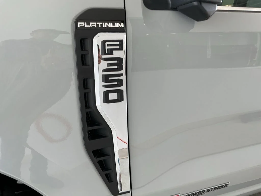 New 2026 Avalanche Ford F-350® Platinum® image 4