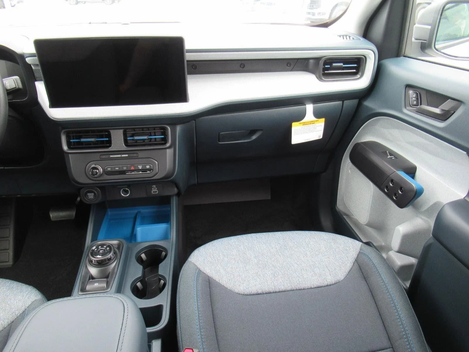 New 2026 Space White Metallic Ford XLT image 14
