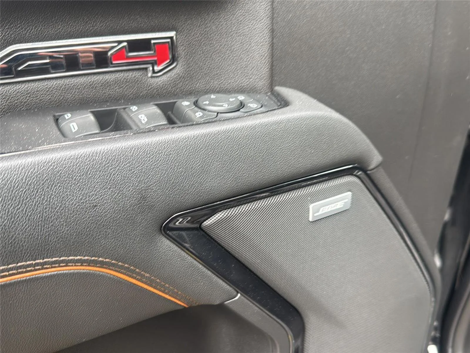 Used 2022 Onyx Black GMC AT4 image 11