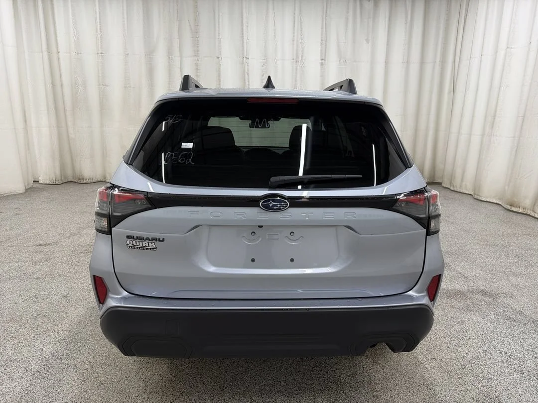 New 2026 Ice Silver Metallic Subaru Premium image 7