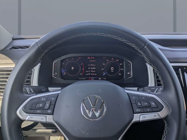 Used 2023 Silver Volkswagen 3.6L V6 SE w/Technology image 29