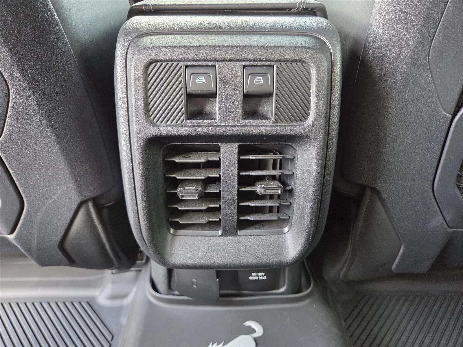 Used 2025 Shadow Black Ford Badlands image 22