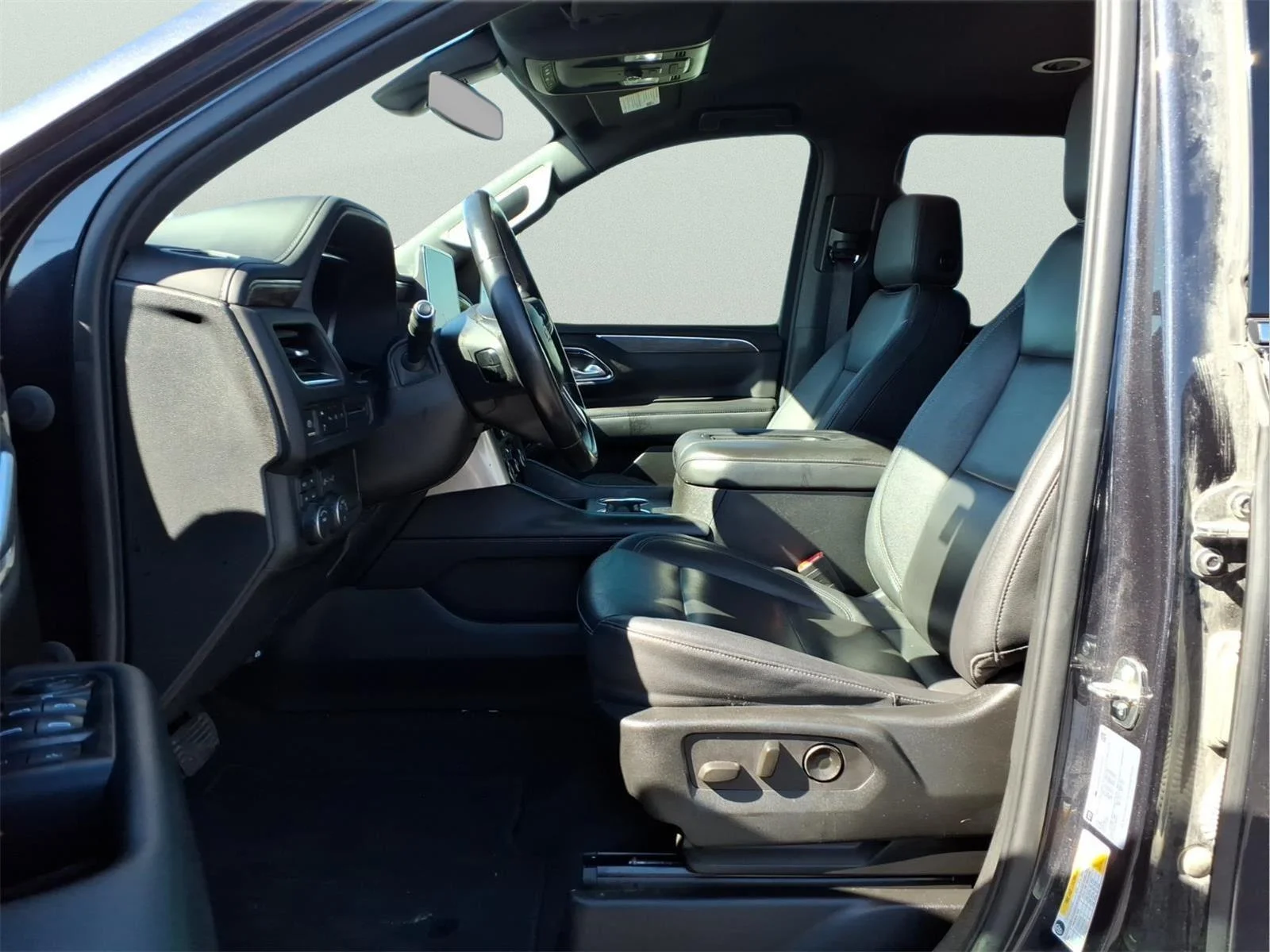 Used 2022 Dark Ash Metallic Chevrolet LT image 17