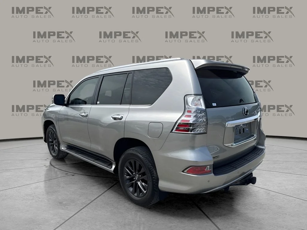 Used 2023 Silver Lexus 460 image 3