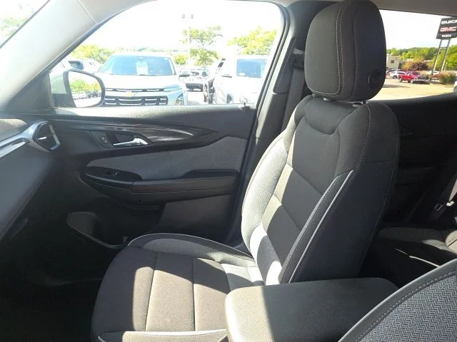 Used 2026 Green Chevrolet LT image 22