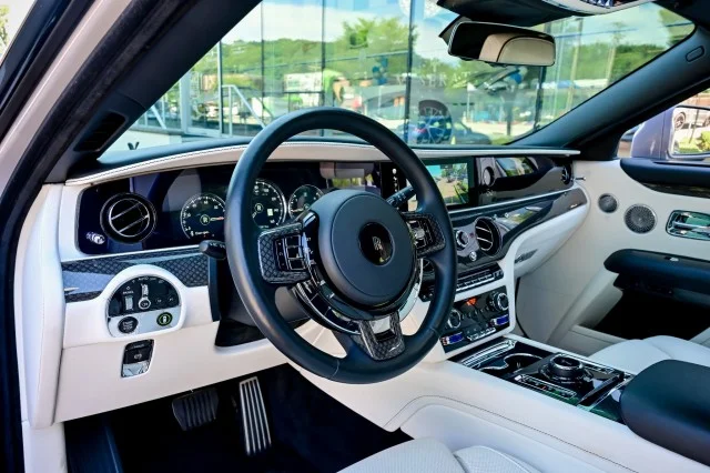 Used 2023 Tempest Grey Rolls-Royce Ghost Black Badge | Ultra-Rare Specification | Over $448,000 Ori image 16