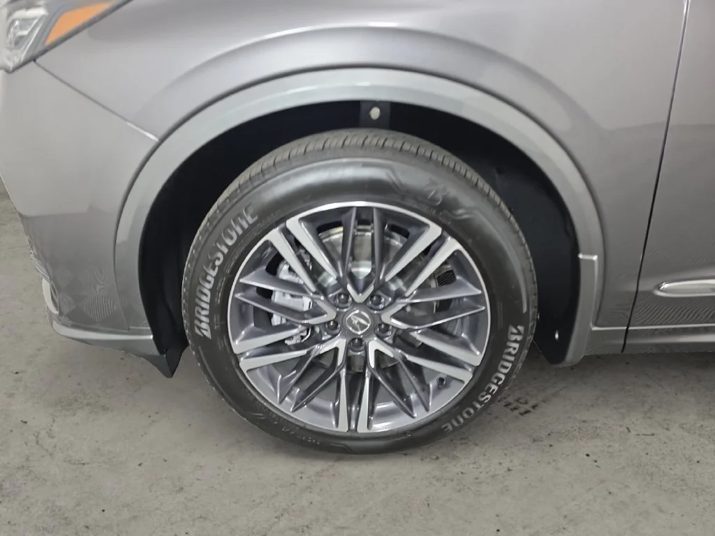 Certified Used 2026 Liquid Carbon Metallic Acura Advance Package image 41