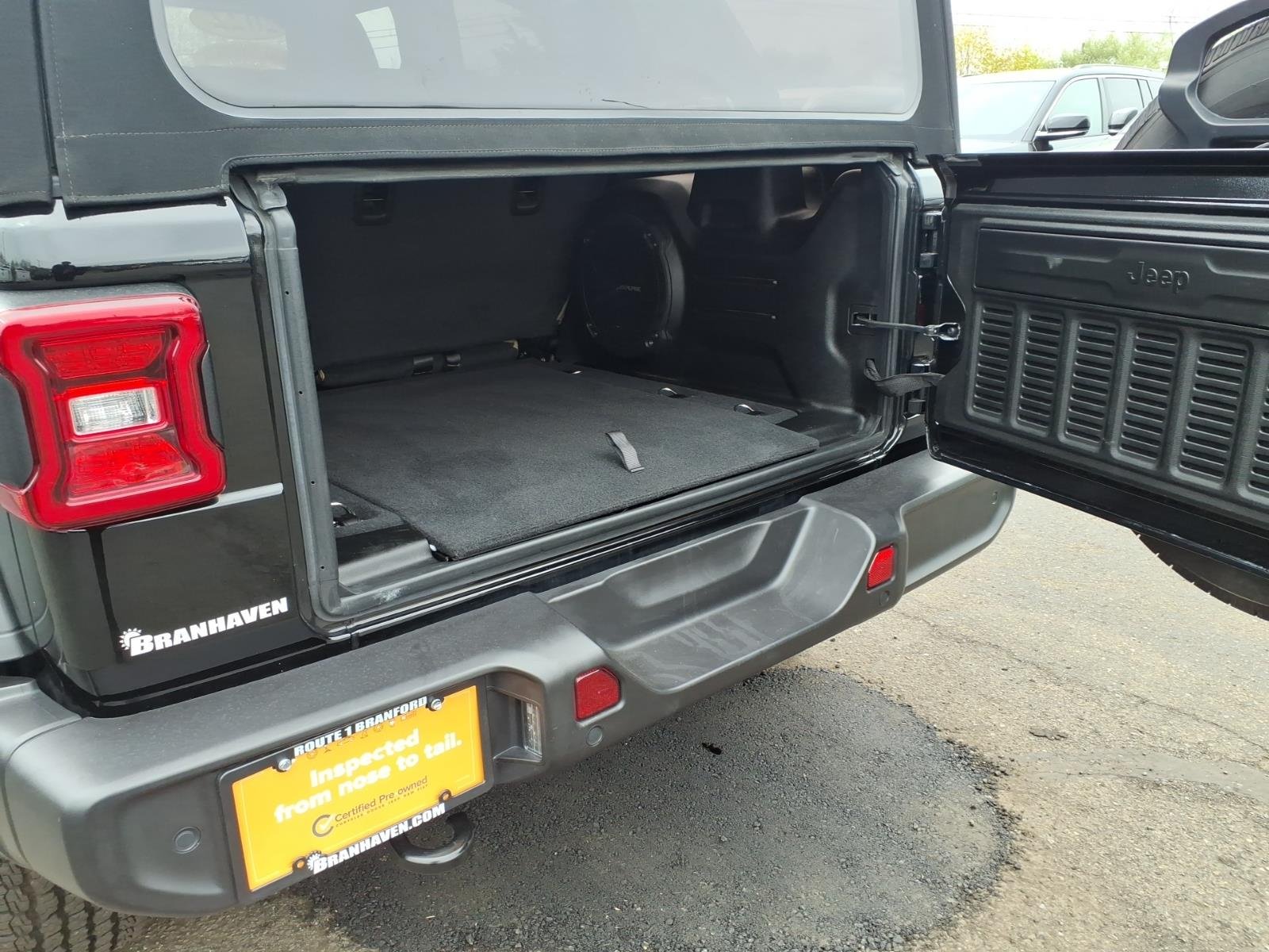 Certified Used 2022 Black Jeep Unlimited Sport S image 10