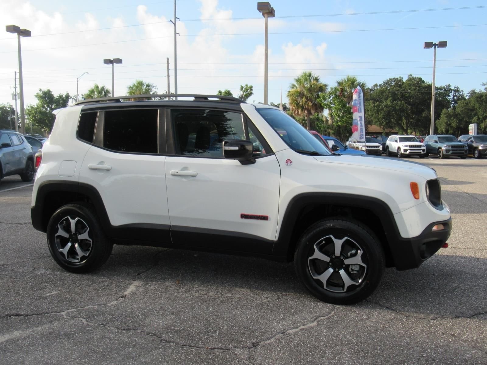 Certified Used 2022 White Jeep Trailhawk image 2