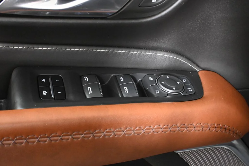 Used 2024 Black GMC Denali Ultimate image 30